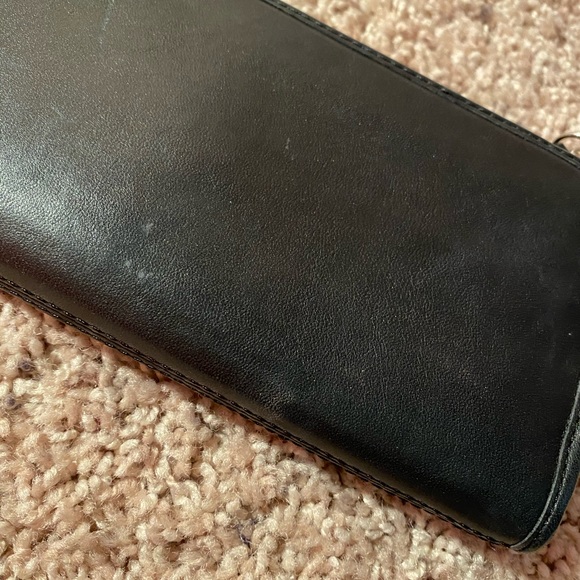 Black Leather Coach Wallet - Picture 3 of 4